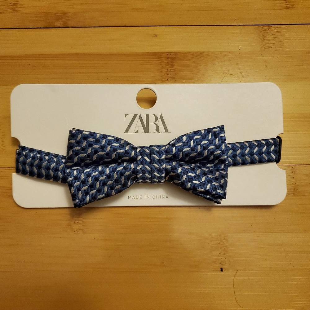 Zara boys adjustable bow tie